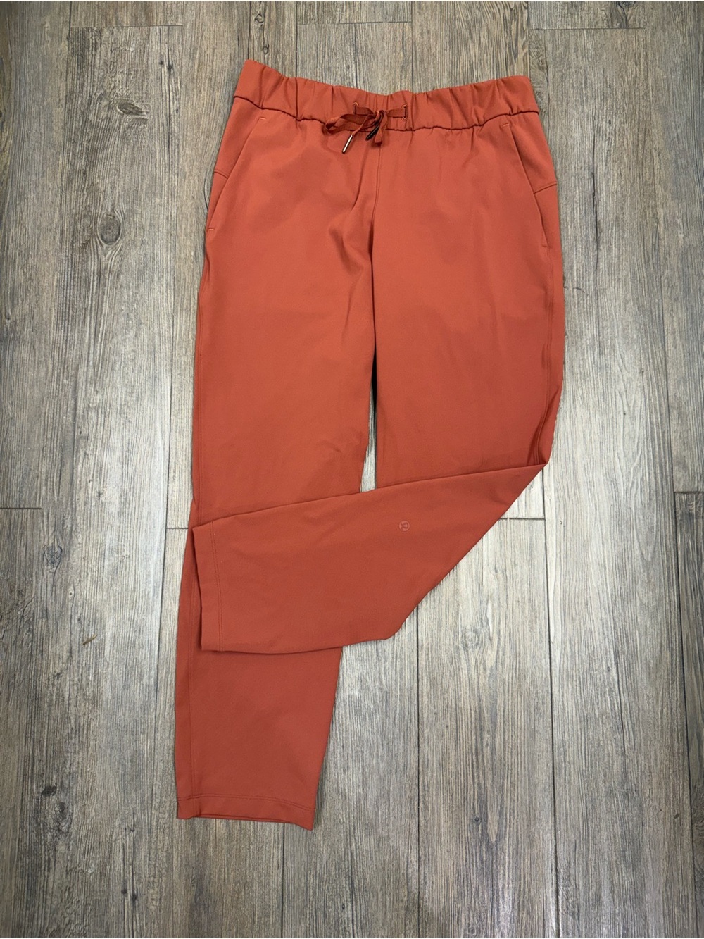 Lululemon Stretch High-Rise Jogger Pant – Size 8 – Like New